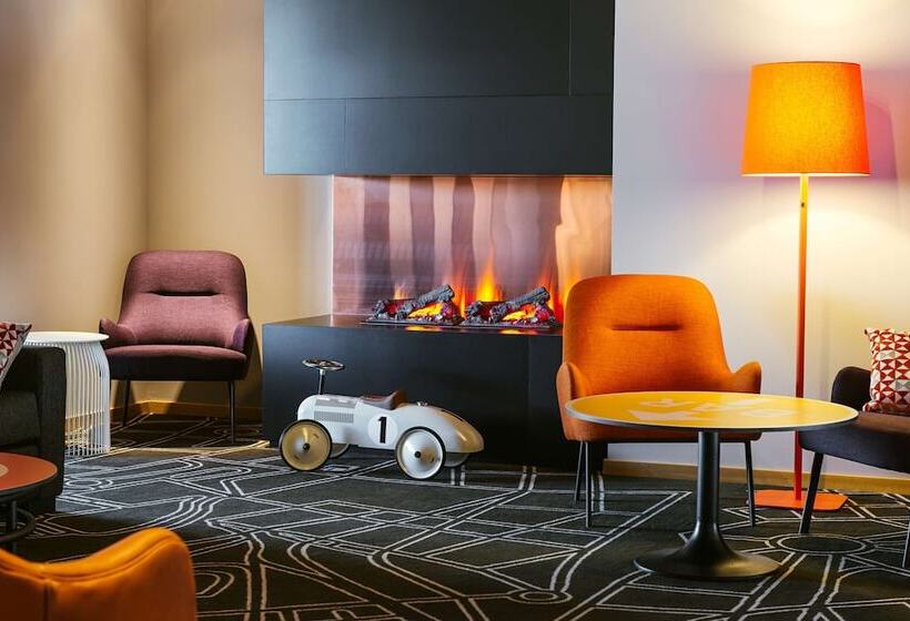 Отель Scandic Elmia