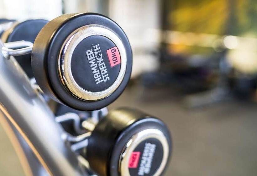 Отель Scandic Elmia