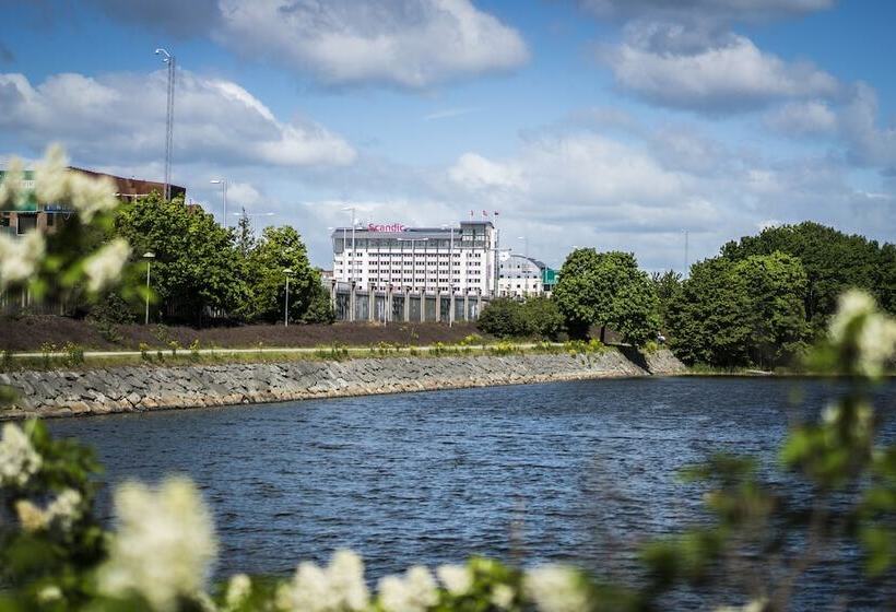 호텔 Scandic Jarva Krog