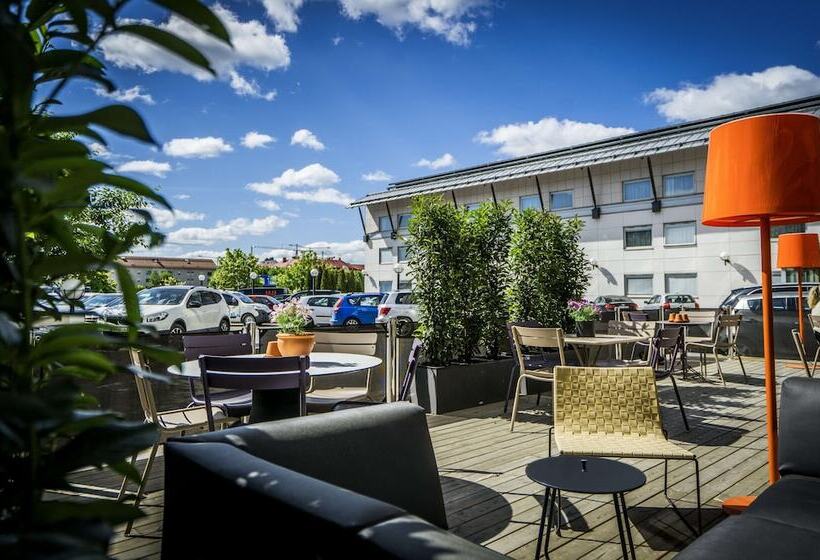 호텔 Scandic Jarva Krog