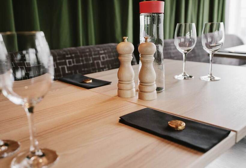 호텔 Scandic Jarva Krog