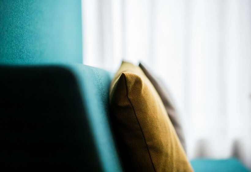 فندق Scandic Kista