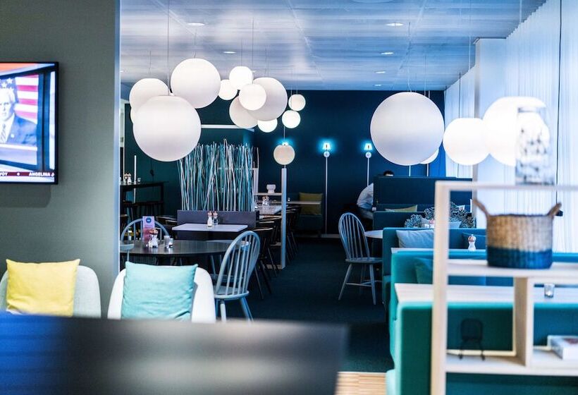 فندق Scandic Kista