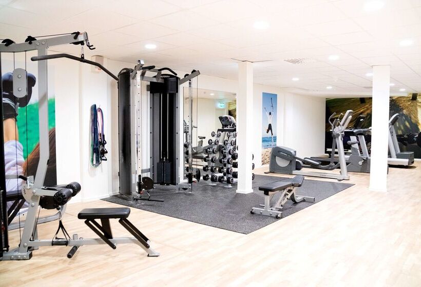 בית מלון כפרי Scandic Plaza Borås