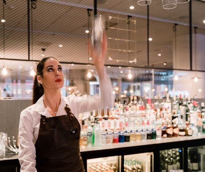 בית מלון כפרי Scandic Plaza Borås