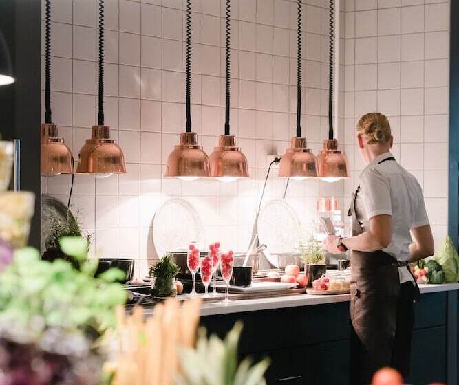 בית מלון כפרי Scandic Plaza Borås