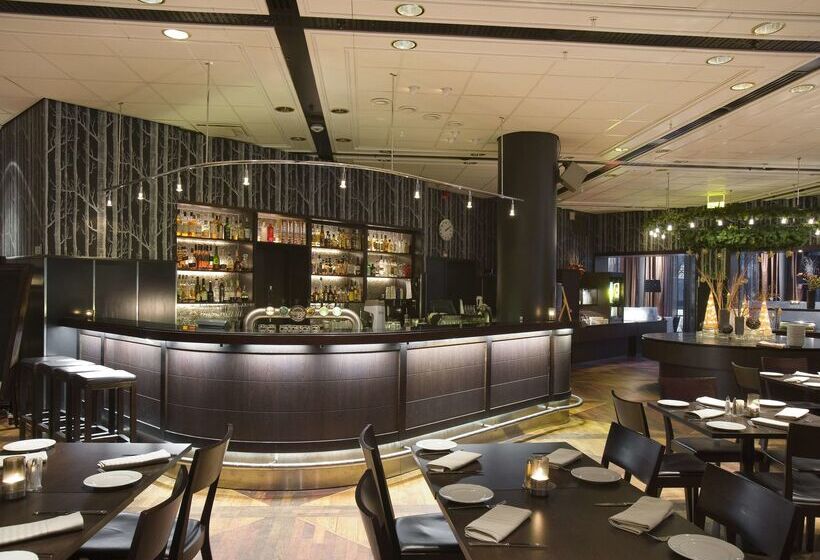 酒店 Scandic Plaza Umeå