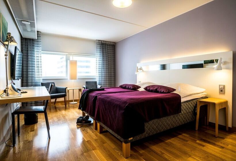 酒店 Scandic Plaza Umeå