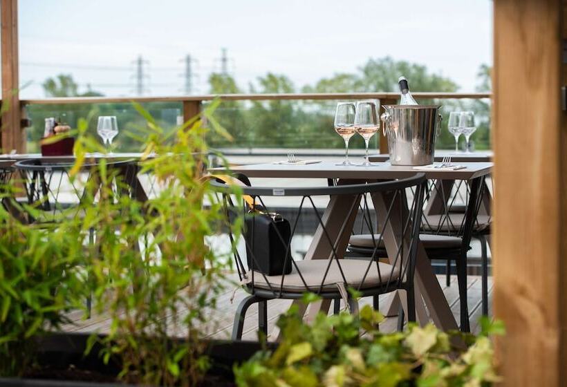 فندق Scandic Segevång