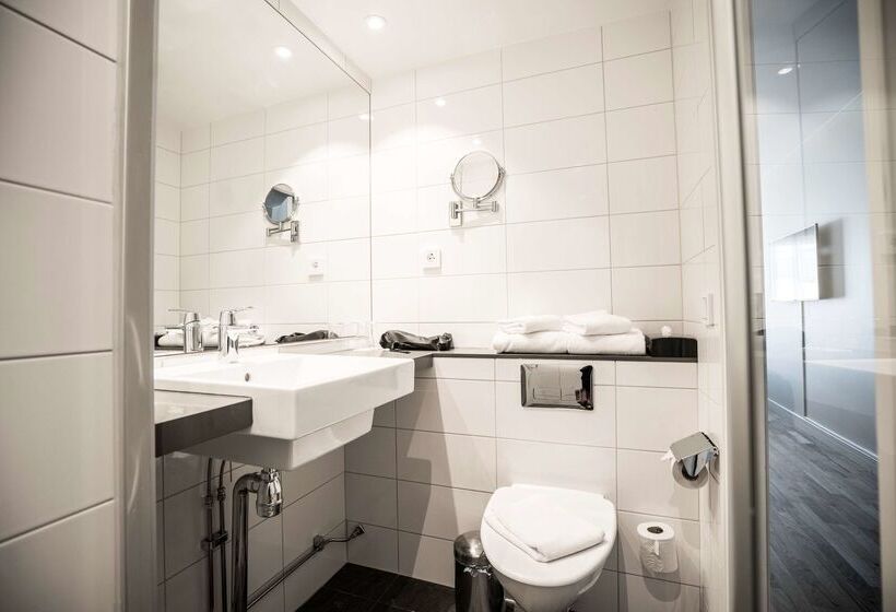 فندق Scandic Skarholmen