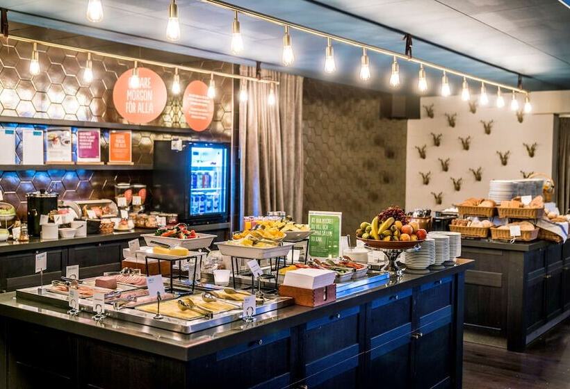 فندق Scandic Skarholmen