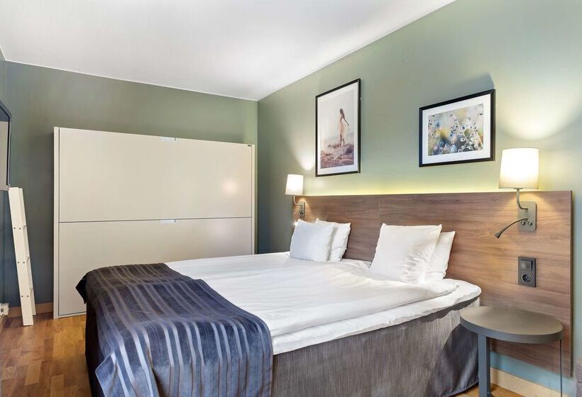 בית מלון כפרי Best Western Plus Skogshöjd