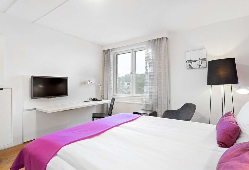 בית מלון כפרי Best Western Plus Skogshöjd