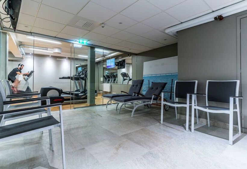 בית מלון כפרי Scandic Stortorget