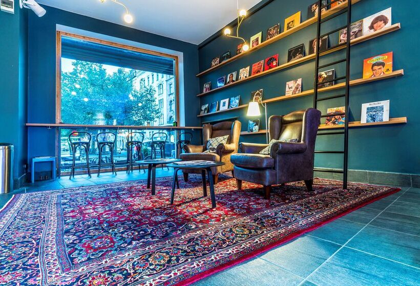 בית מלון כפרי Scandic Stortorget