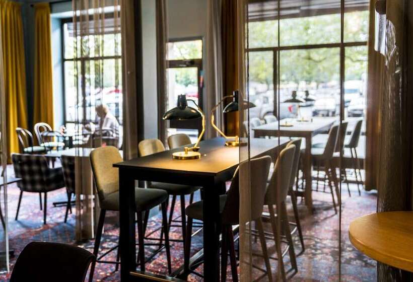 בית מלון כפרי Scandic Stortorget