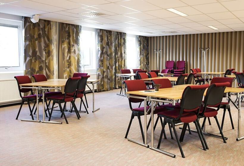 Отель Scandic Sundsvall Nord