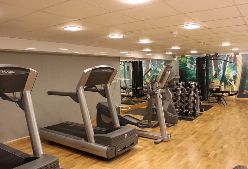Отель Scandic Sundsvall Nord
