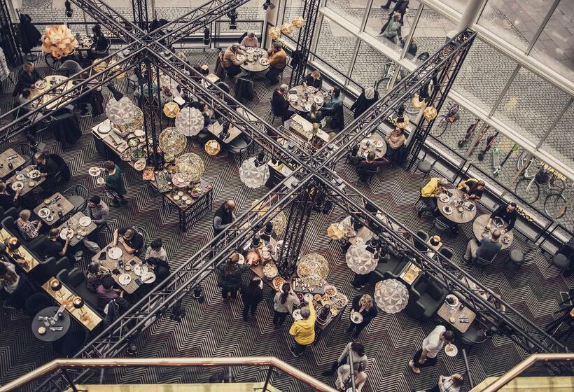 Отель Scandic Triangeln