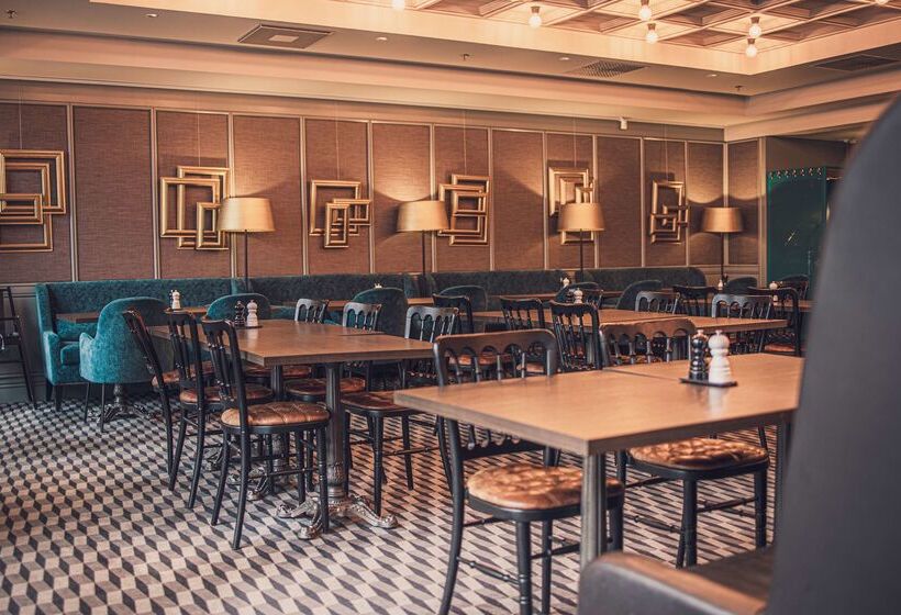 Отель Scandic Triangeln