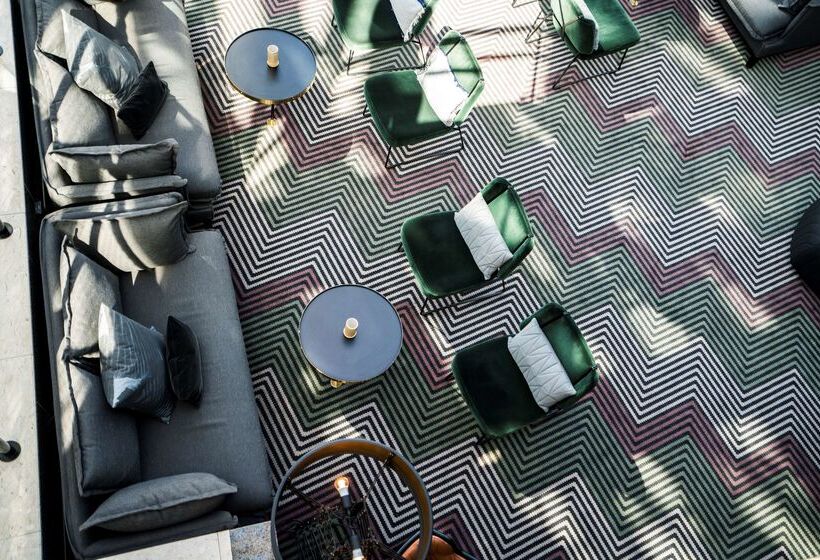 Отель Scandic Triangeln