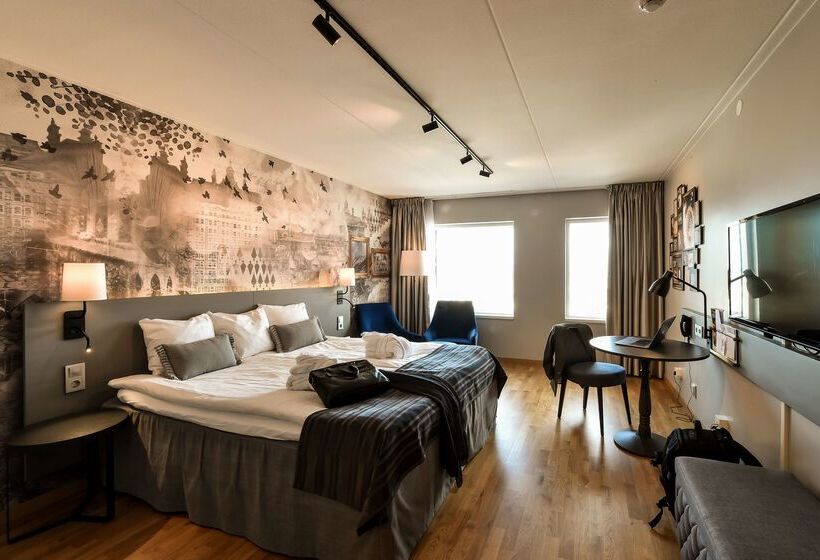 Отель Scandic Triangeln