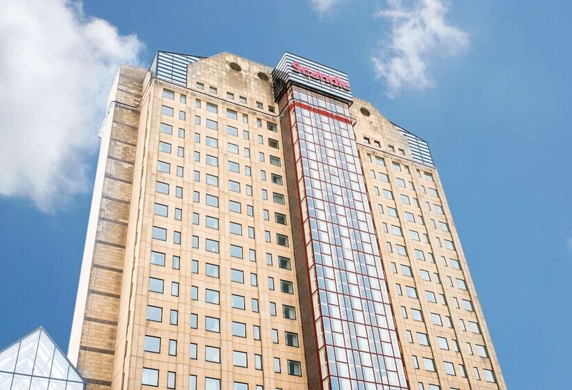 Отель Scandic Triangeln