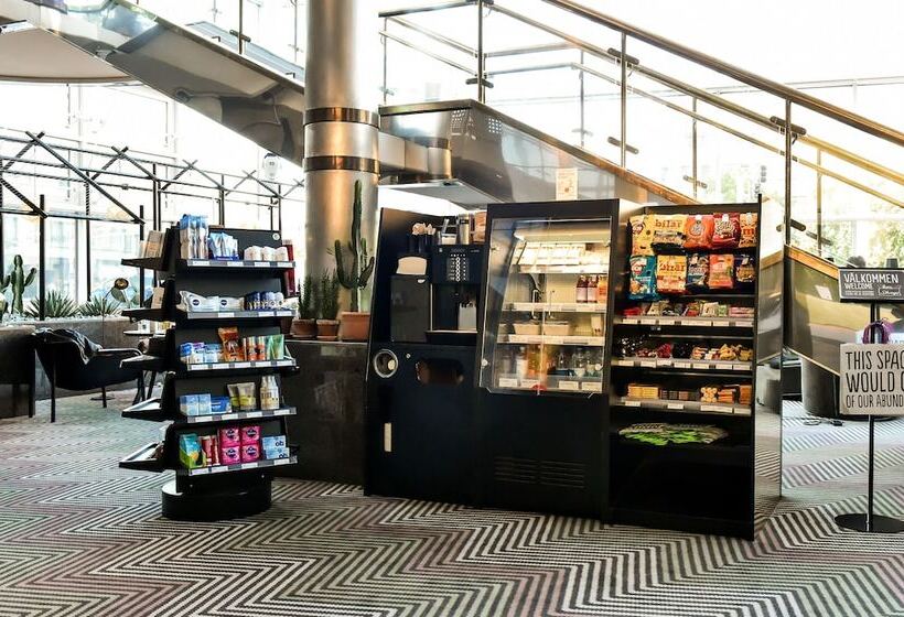 Отель Scandic Triangeln