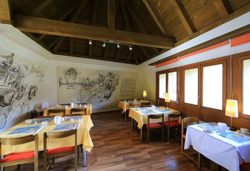 Schlosshotel   Self Check In