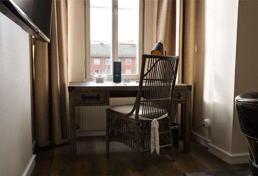 בית מלון כפרי Statt Hassleholm BW Signature Collection