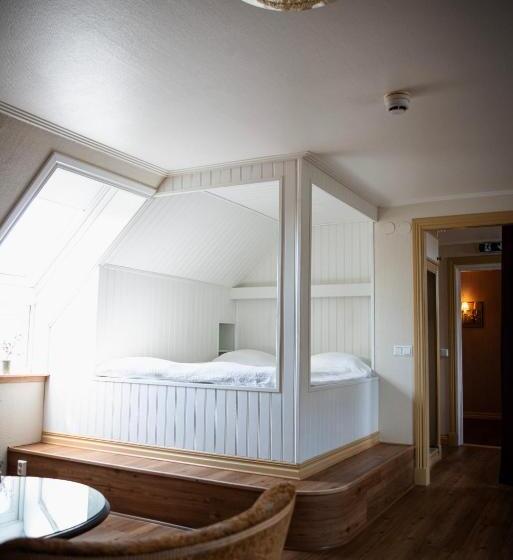 Отель Tanum Gestgifveri