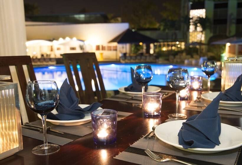 هتل Torarica Resort