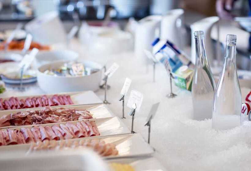 Landvetter Airport Hotel, Bw Premier Collection