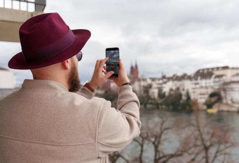 فندق Merian Basel Self Check In