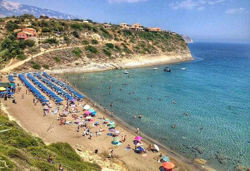 Casa De Rosa Apartments & Studios