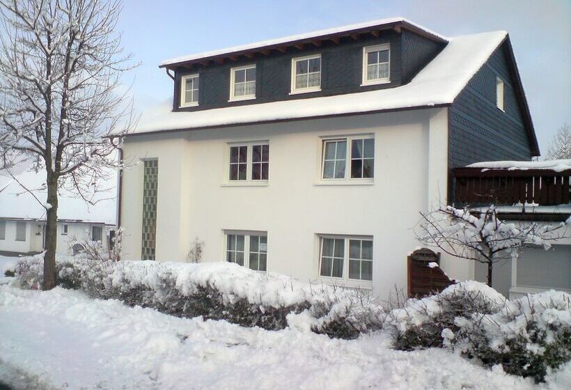 Ferienwohnungen Debray