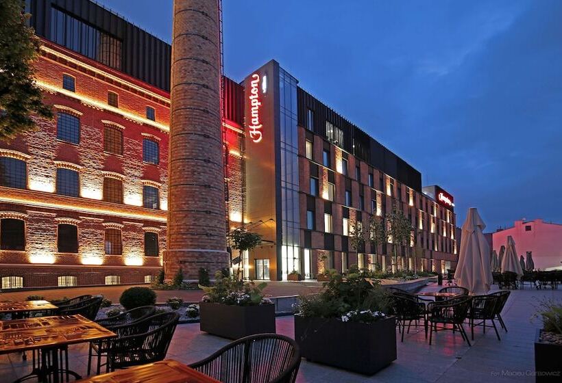 مسافرخانه Hampton By Hilton Kalisz