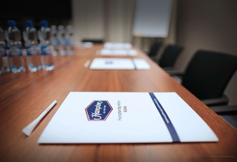 مسافرخانه Hampton By Hilton Kalisz