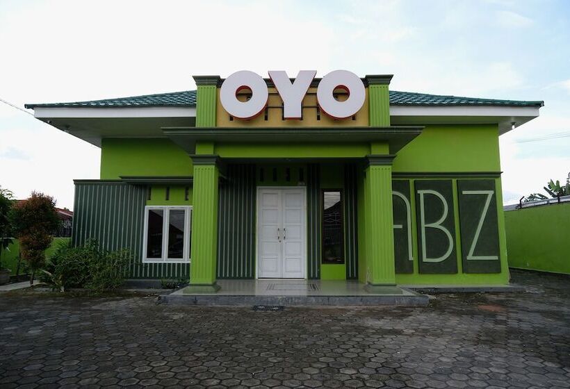 호텔 Reddoorz Syariah Near Universitas Batanghari Jambi