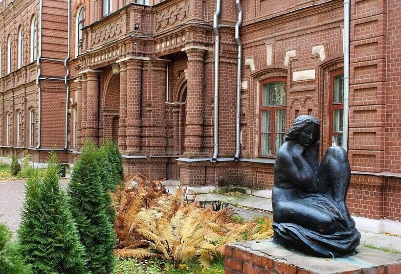 هتل Amaks Tourist