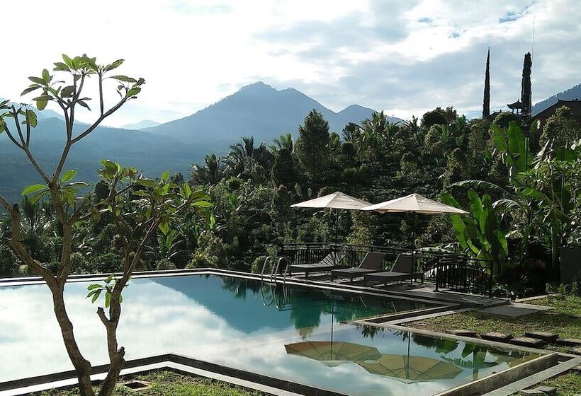 בית מלון כפרי Atres Sari Resort