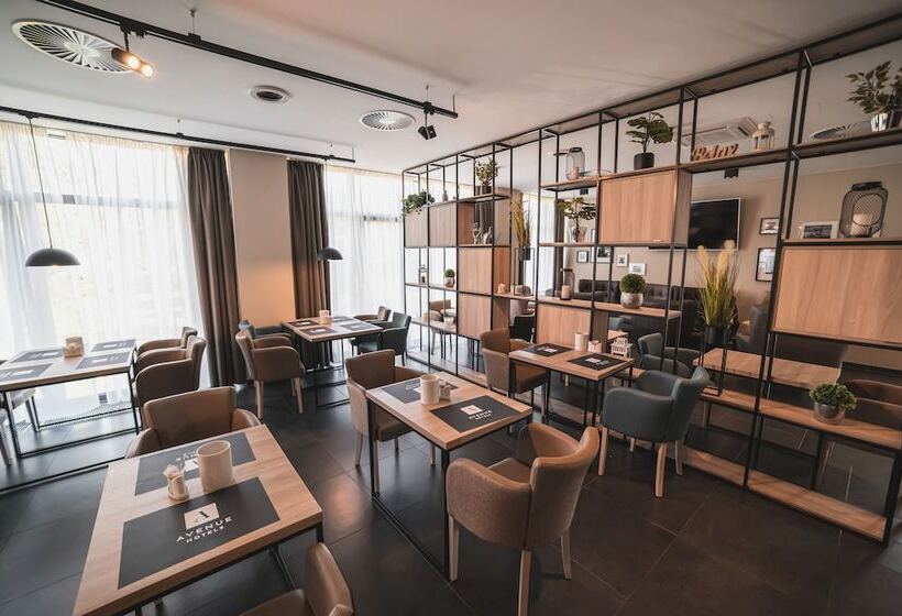 酒店 Avenue Pallova 28