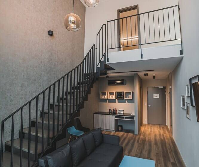 酒店 Avenue Pallova 28