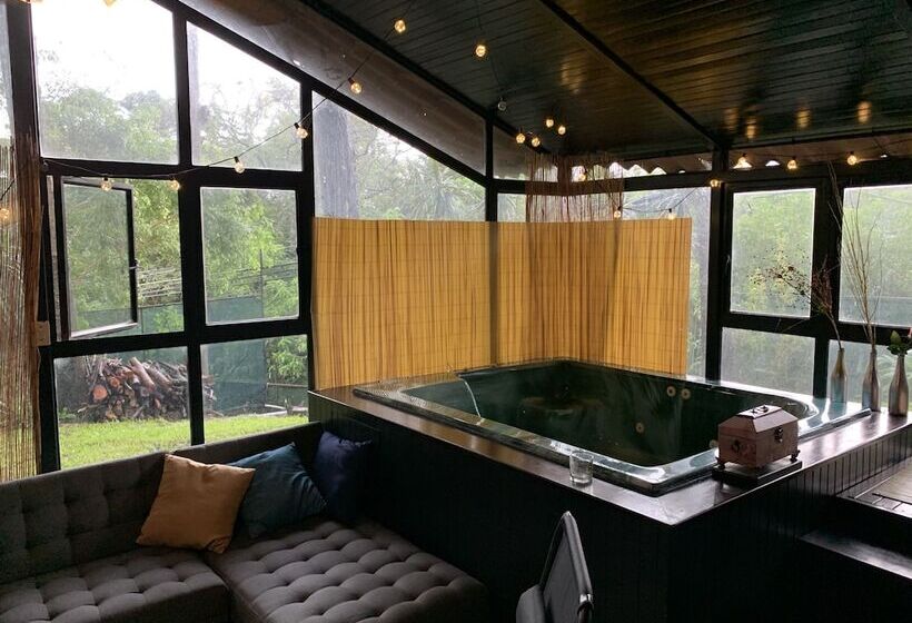 호텔 Better Life Suites & Studio