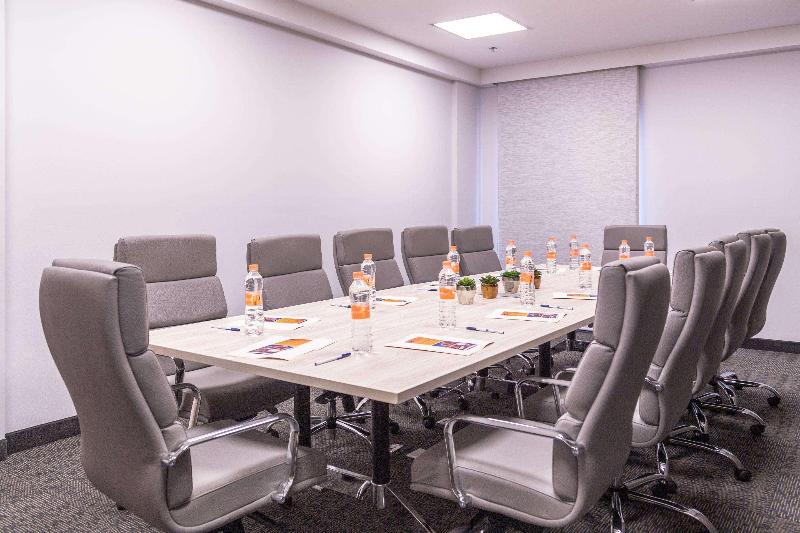 בית מלון כפרי Comfort Inn Hermosillo Aeropuerto