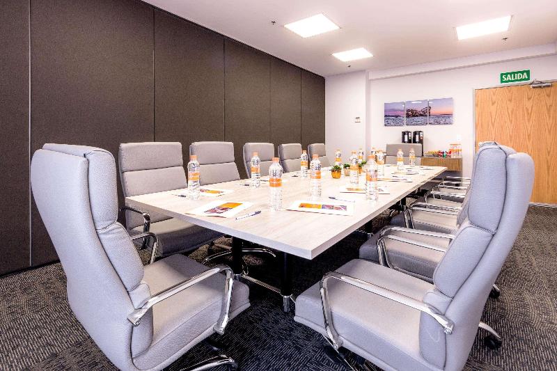 בית מלון כפרי Comfort Inn Hermosillo Aeropuerto