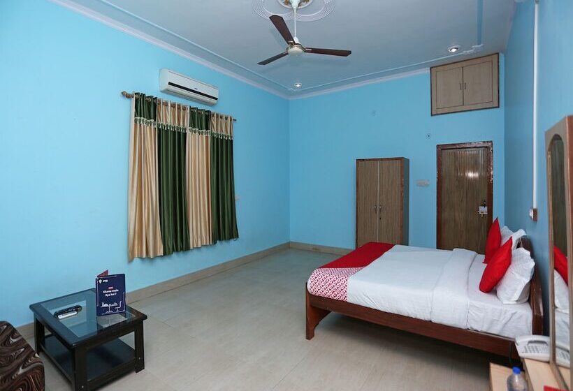 فندق Dolly By Oyo Rooms