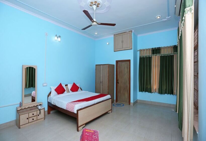 فندق Dolly By Oyo Rooms