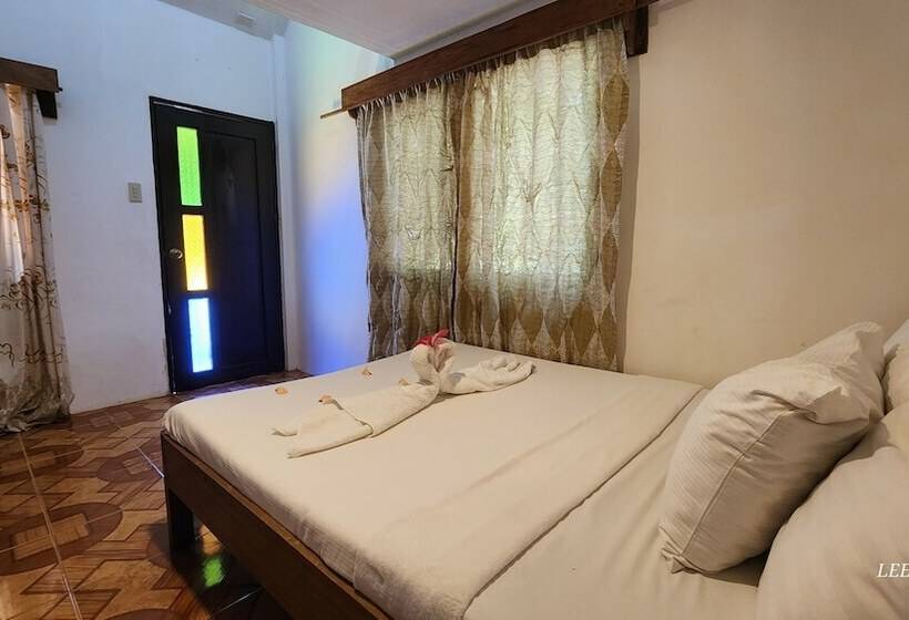 هتل Evangeline Beach Resort