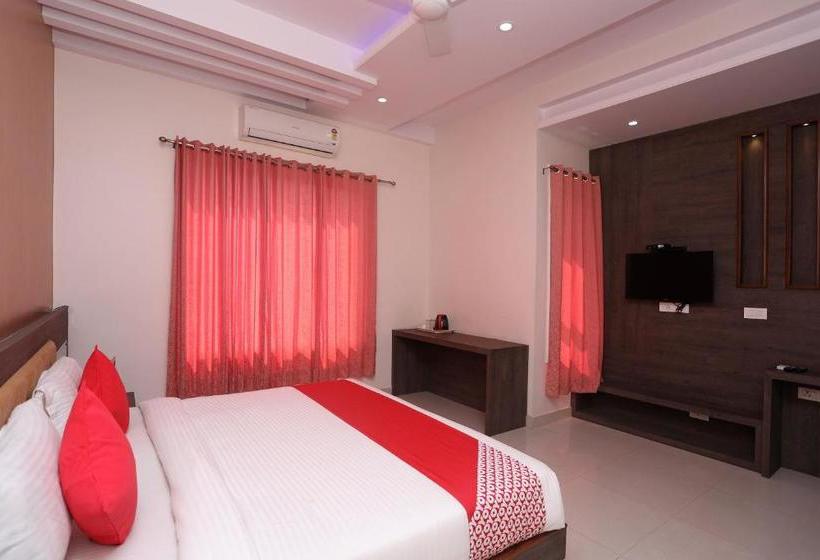 فندق Capital O 19810 Golden Bagh Resort